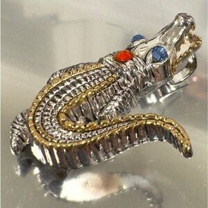 Gator Alligator Croc Crocodile Silver Gold Pin Brooch Pendant Charm